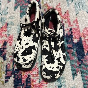 Twisted X Cow Print Lace-Up Shoes
